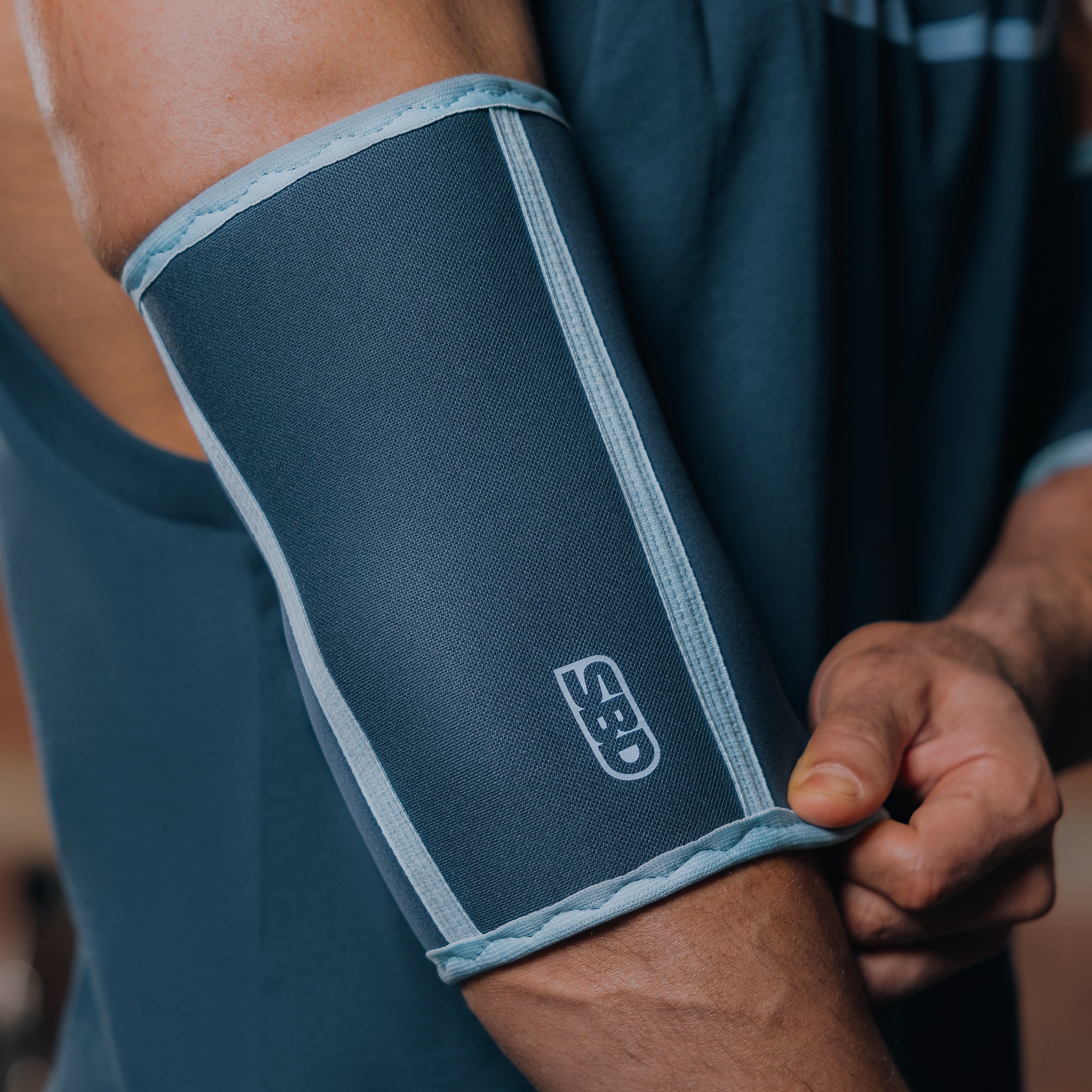 SBD Elbow Sleeves - Reflect Limited Edition